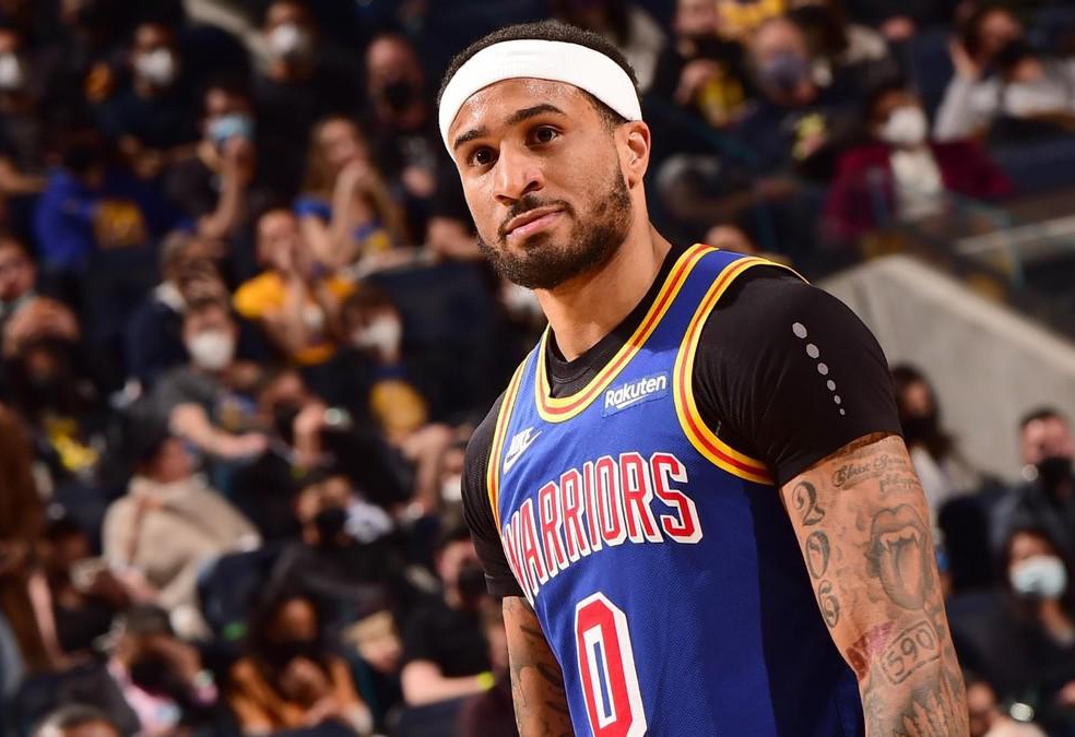 使她在短短 使她在短短